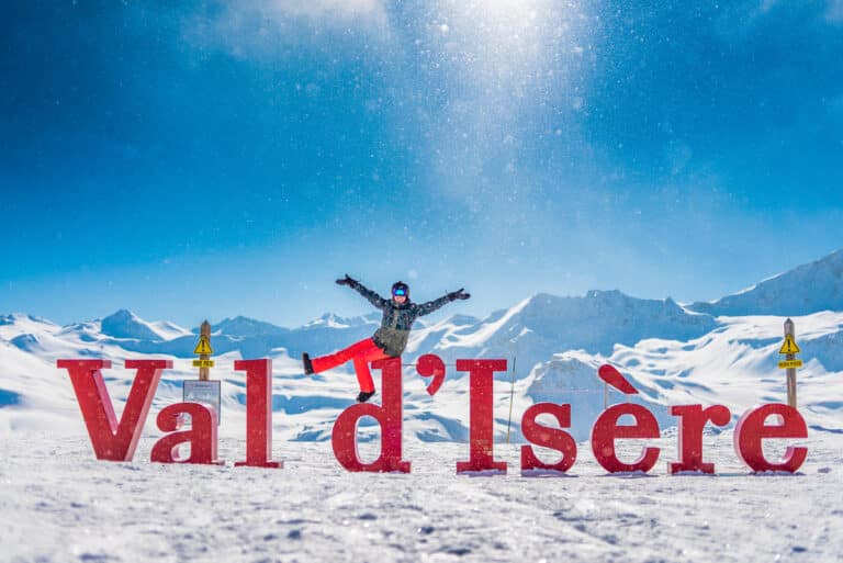 image Lettres géantes à la neige